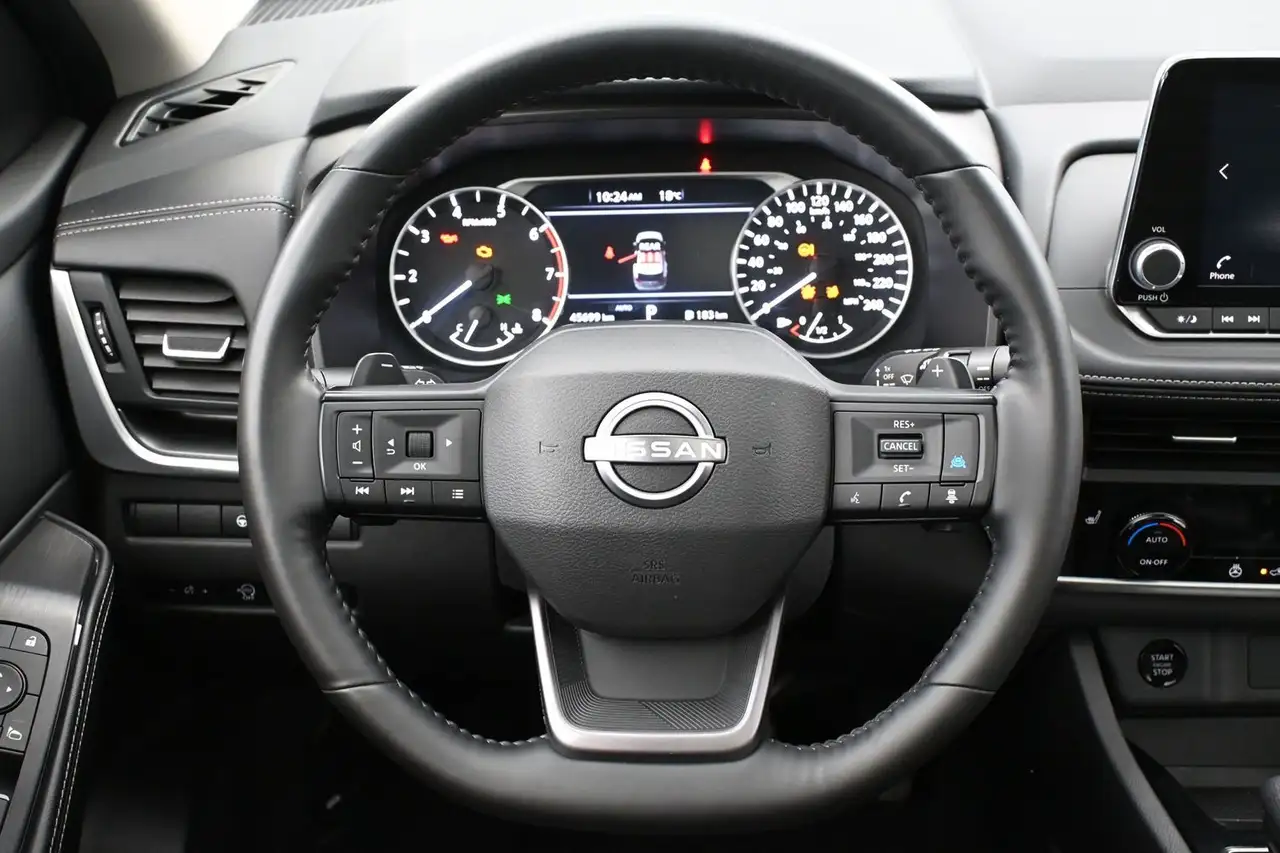Nissan Rogue fotografie Nissan Rogue