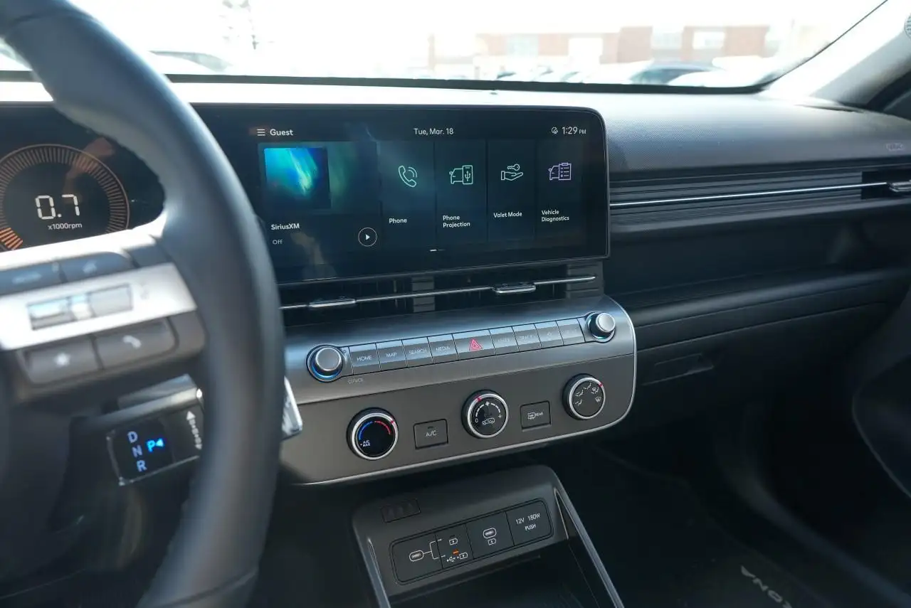 Hyundai KONA снимка Hyundai KONA