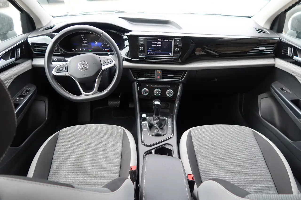 Volkswagen Taos снимка Volkswagen Taos