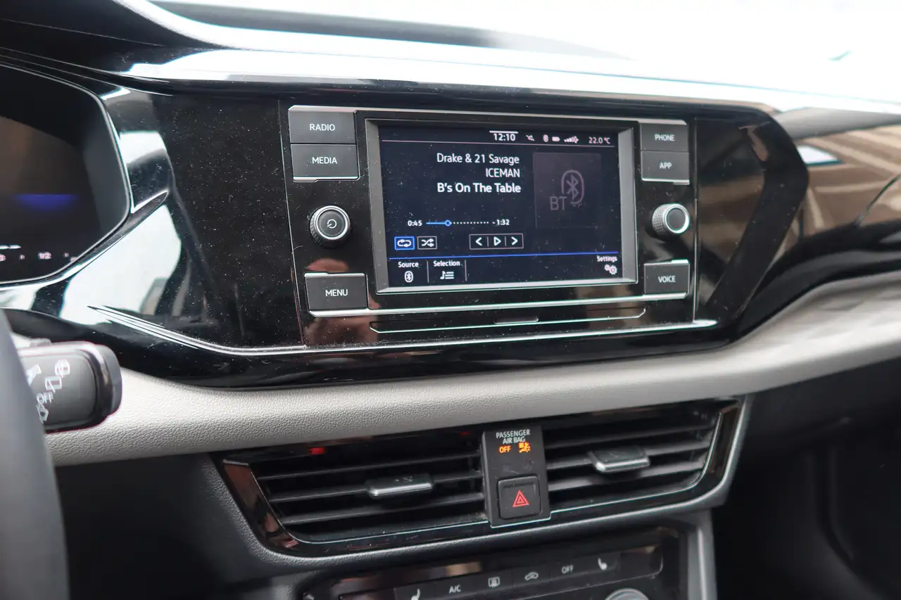 Volkswagen Taos снимка Volkswagen Taos