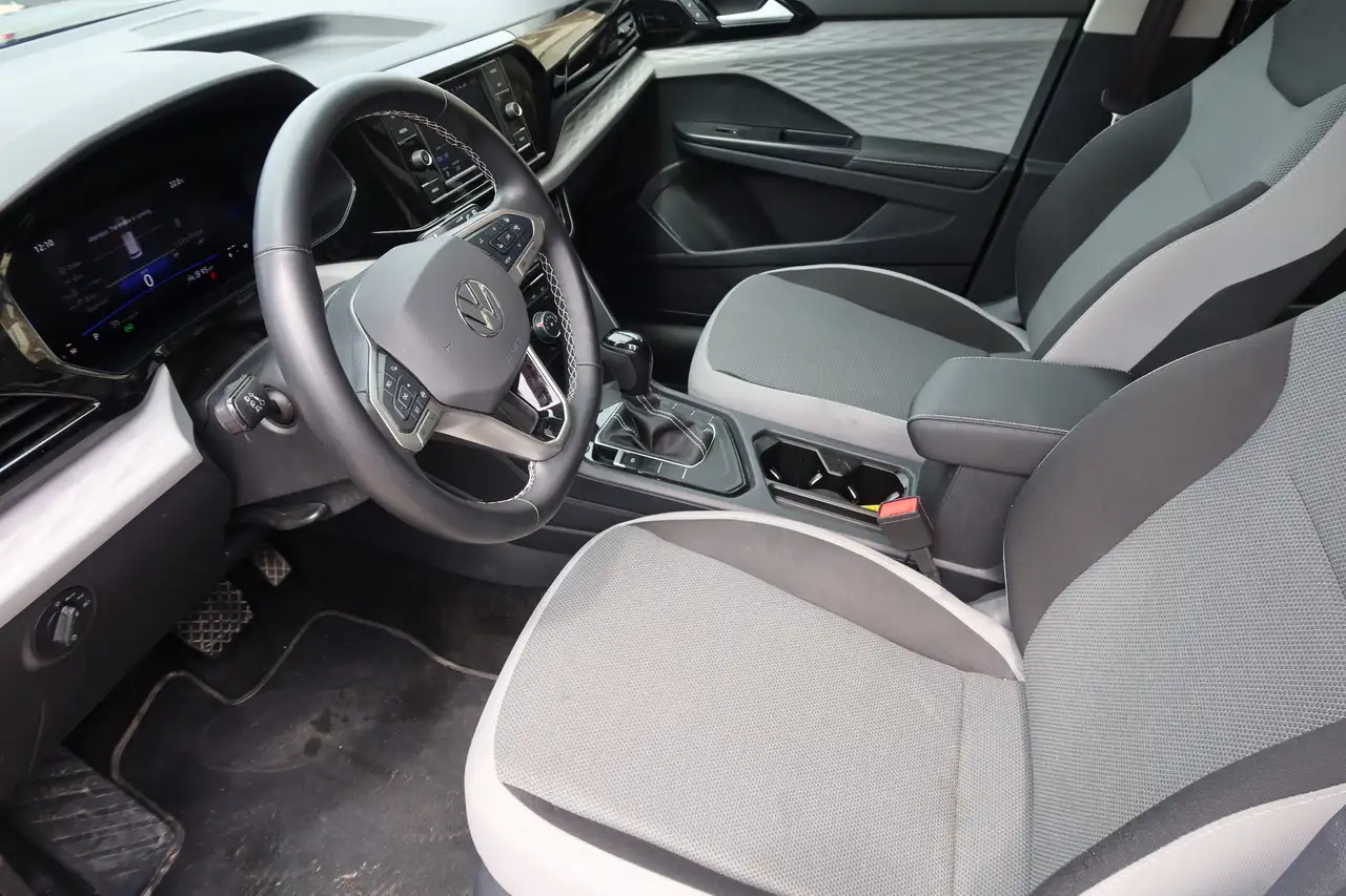 Volkswagen Taos снимка Volkswagen Taos
