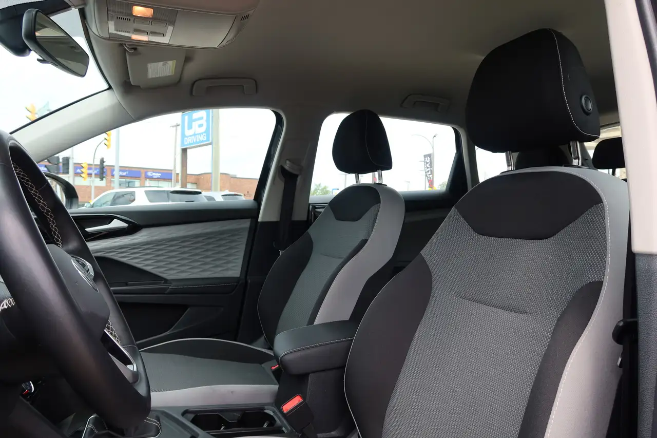Volkswagen Taos снимка Volkswagen Taos
