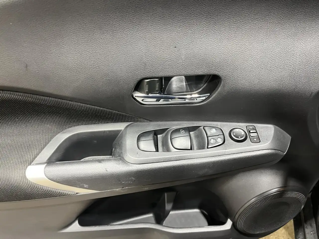 Nissan Kicks photo Nissan Kicks