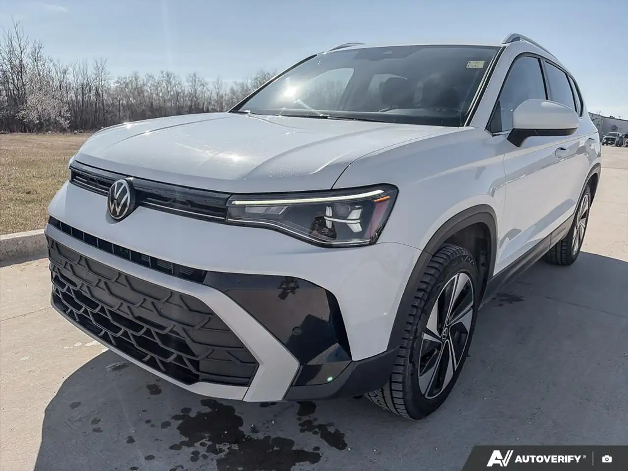 Volkswagen Taos снимка Volkswagen Taos