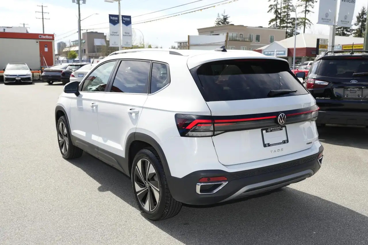 Volkswagen Taos снимка Volkswagen Taos
