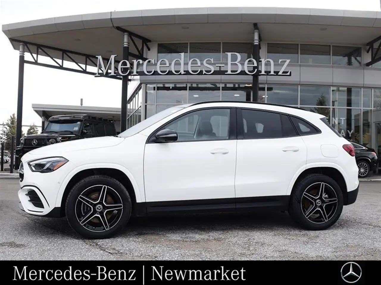 Mercedes-Benz GLA снимка Mercedes-Benz GLA