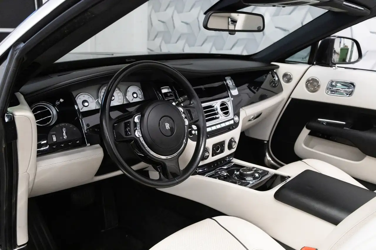 Rolls-Royce Dawn fotografie Rolls-Royce Dawn