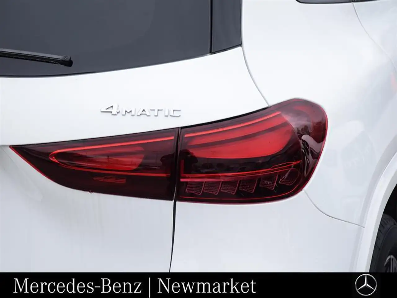 Mercedes-Benz GLA снимка Mercedes-Benz GLA