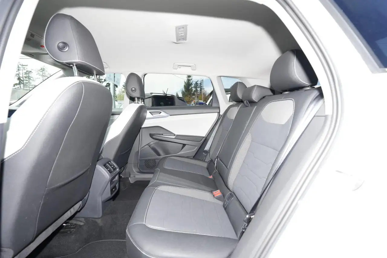 Volkswagen Taos снимка Volkswagen Taos