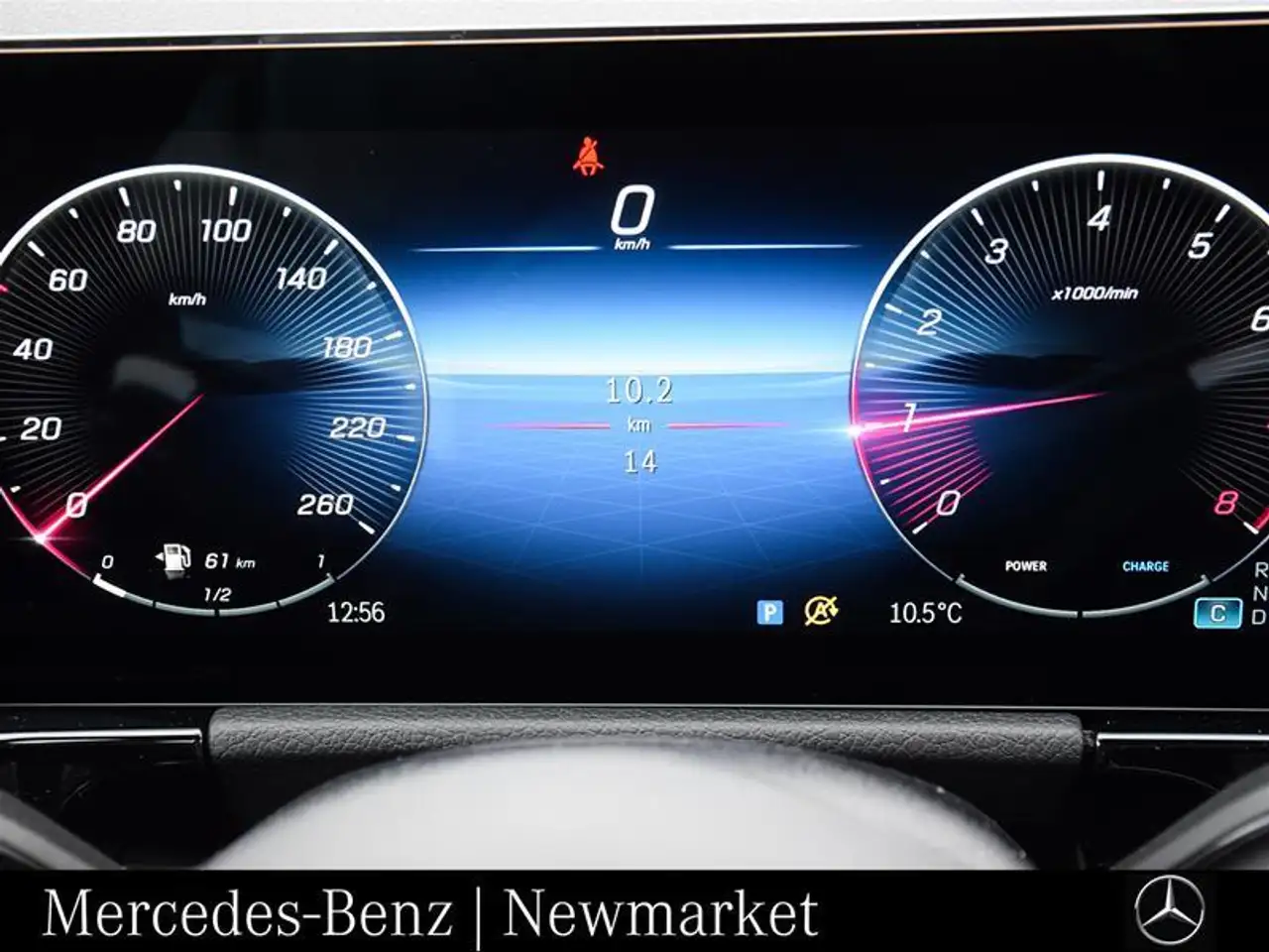 Mercedes-Benz GLA снимка Mercedes-Benz GLA