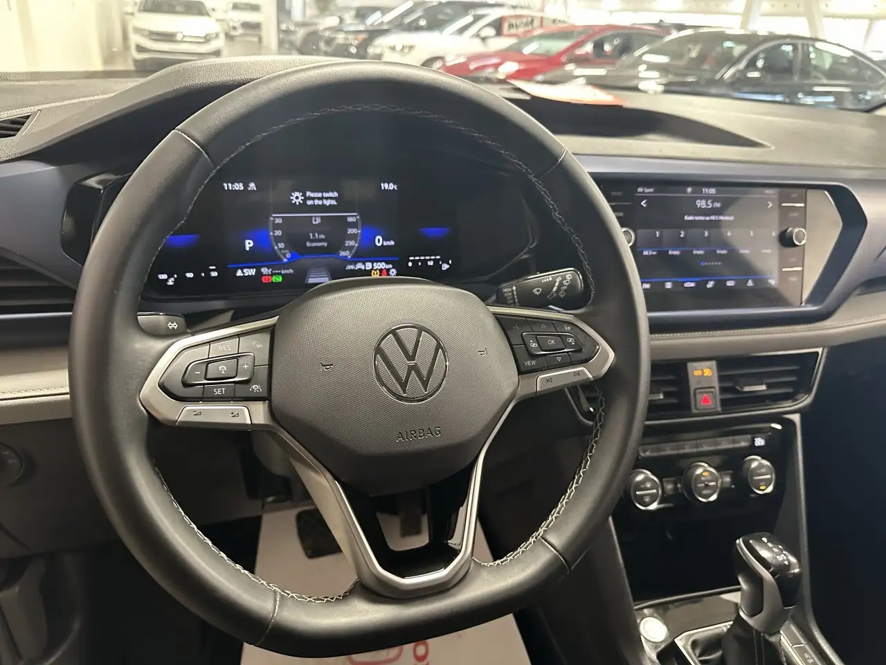 Volkswagen Taos снимка Volkswagen Taos