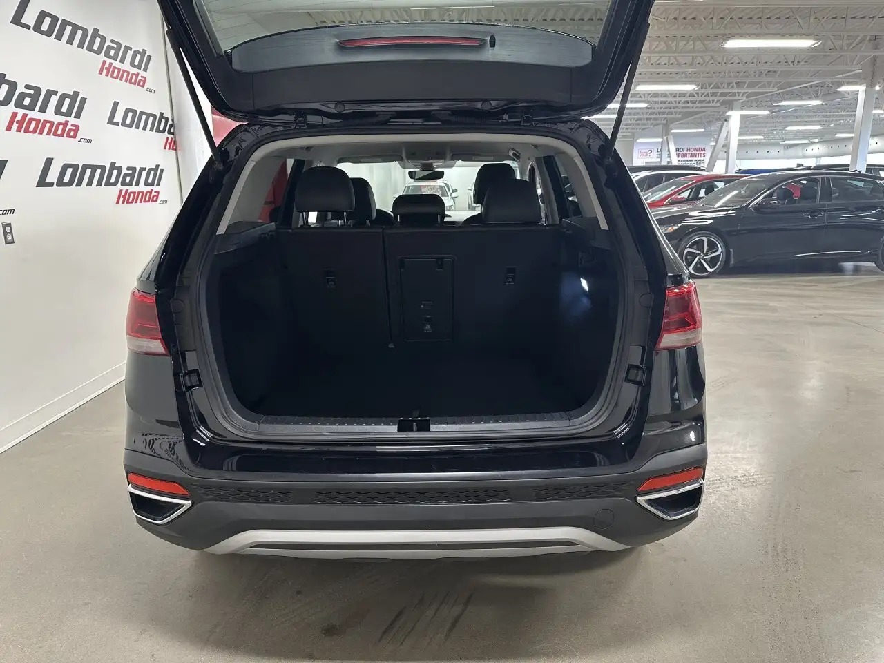 Volkswagen Taos снимка Volkswagen Taos