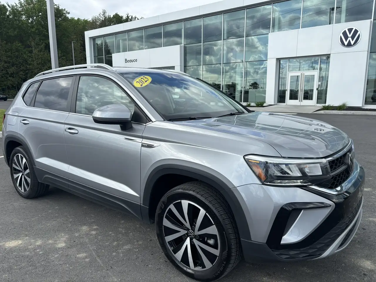 2023 Volkswagen Taos