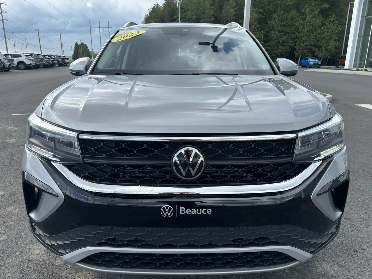 Volkswagen Taos снимка Volkswagen Taos