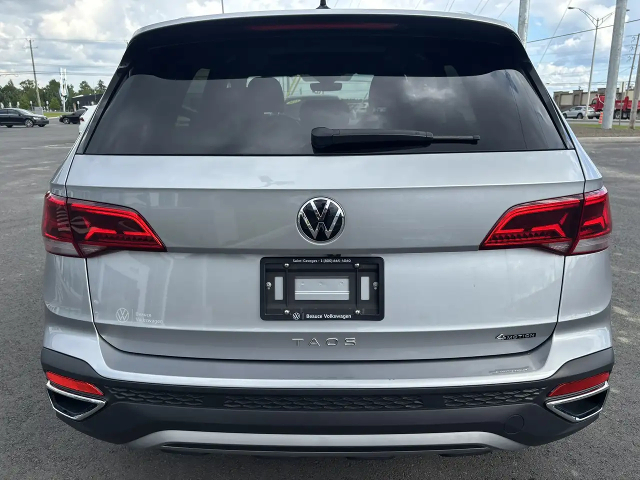 Volkswagen Taos снимка Volkswagen Taos