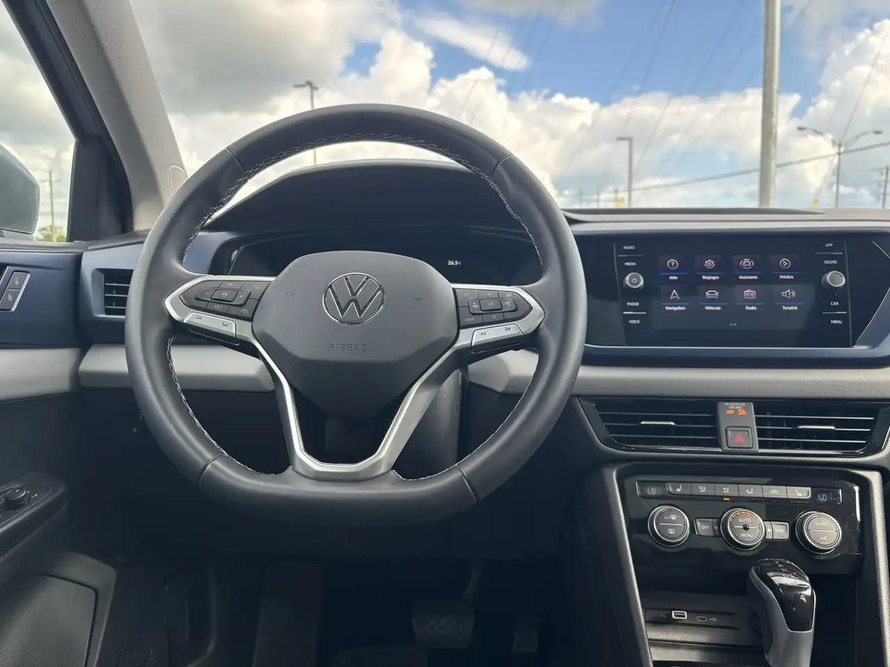 Volkswagen Taos снимка Volkswagen Taos