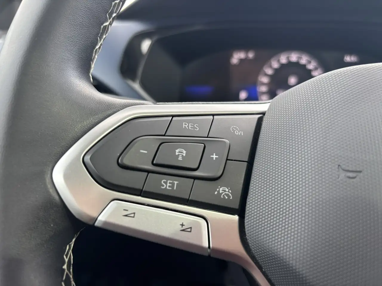 Volkswagen Taos снимка Volkswagen Taos