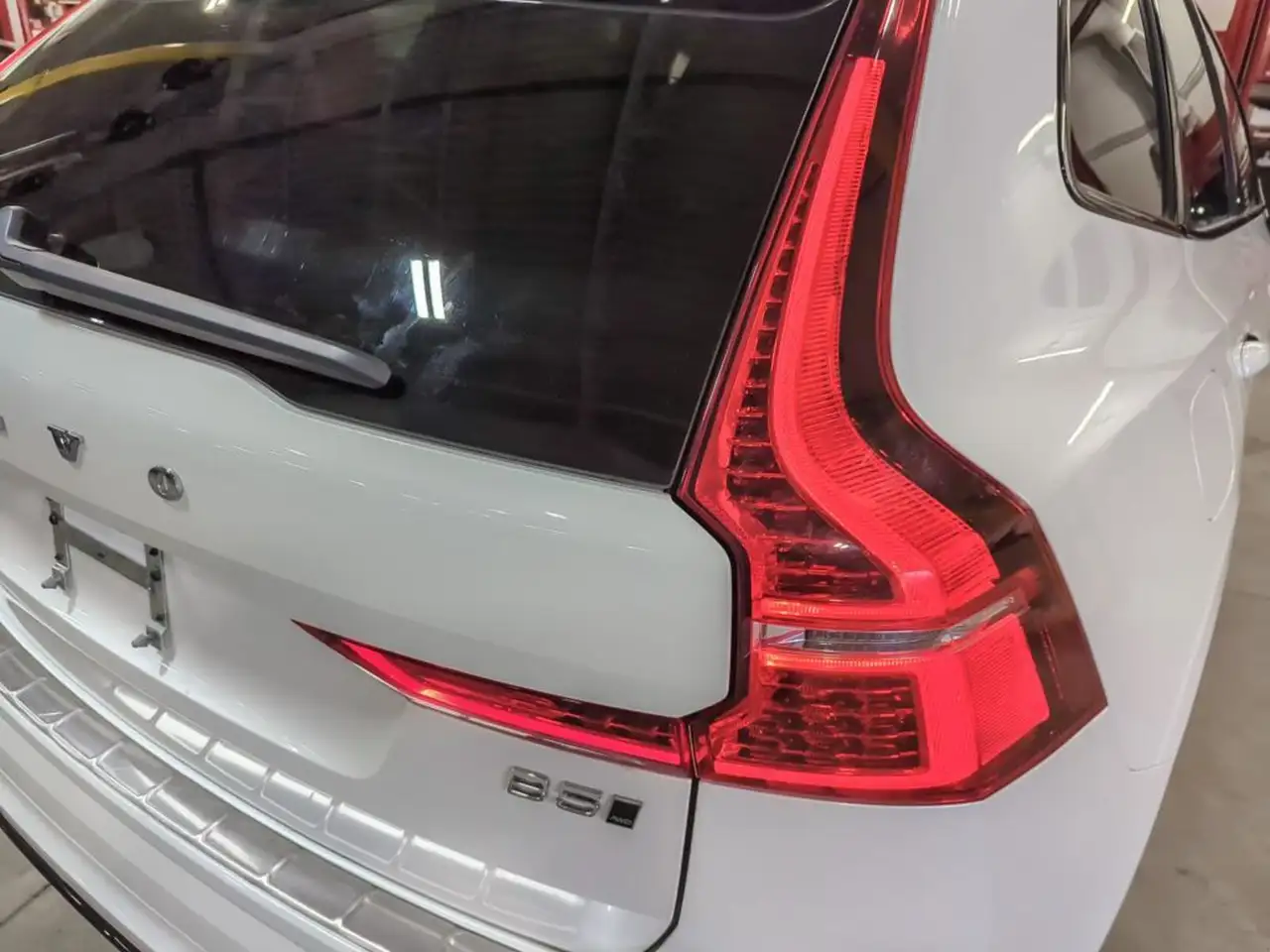 Volvo XC60 снимка Volvo XC60