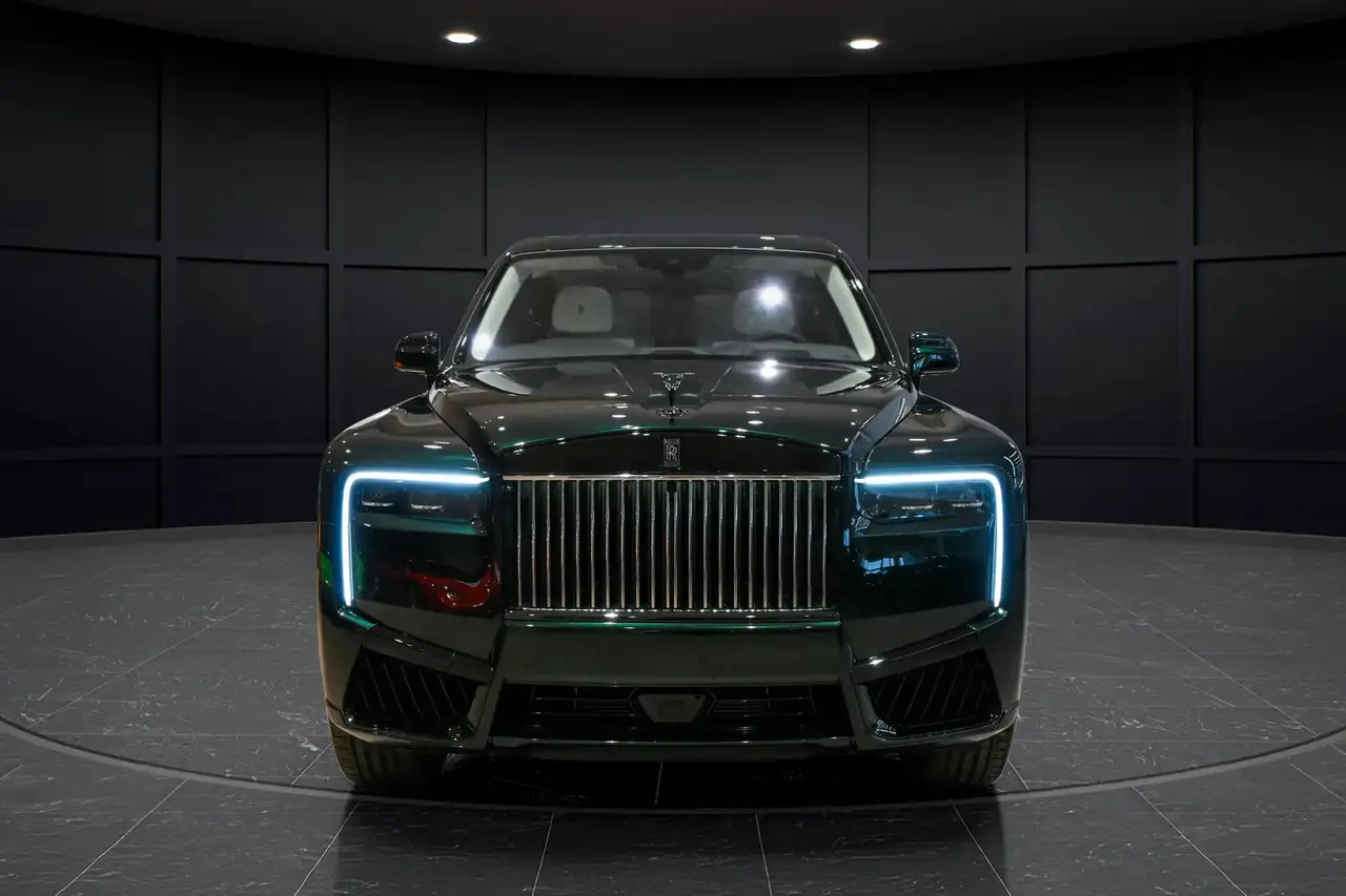 Rolls-Royce Cullinan fotografie Rolls-Royce Cullinan