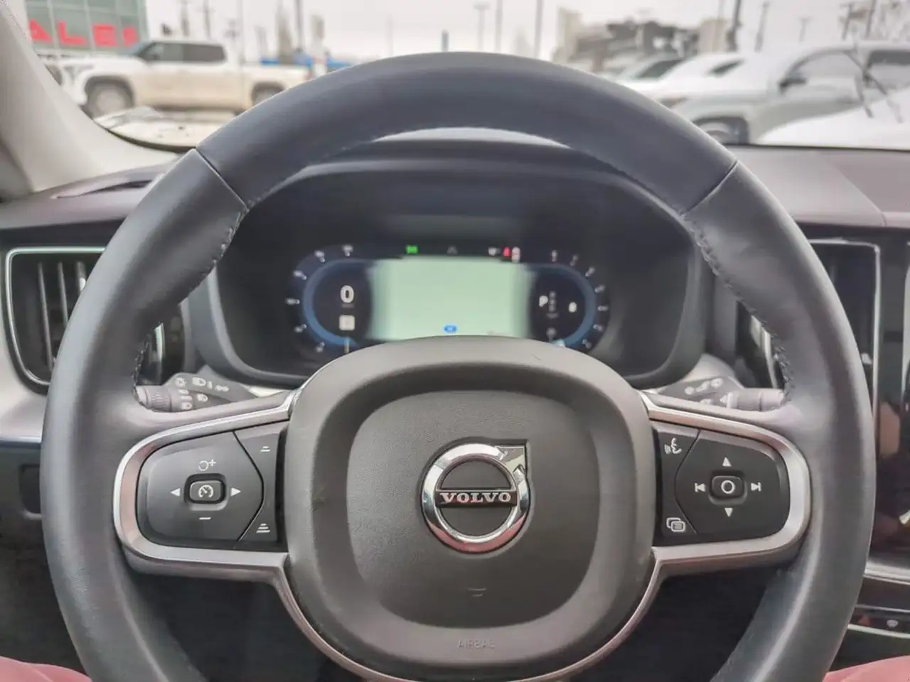Volvo XC60 снимка Volvo XC60