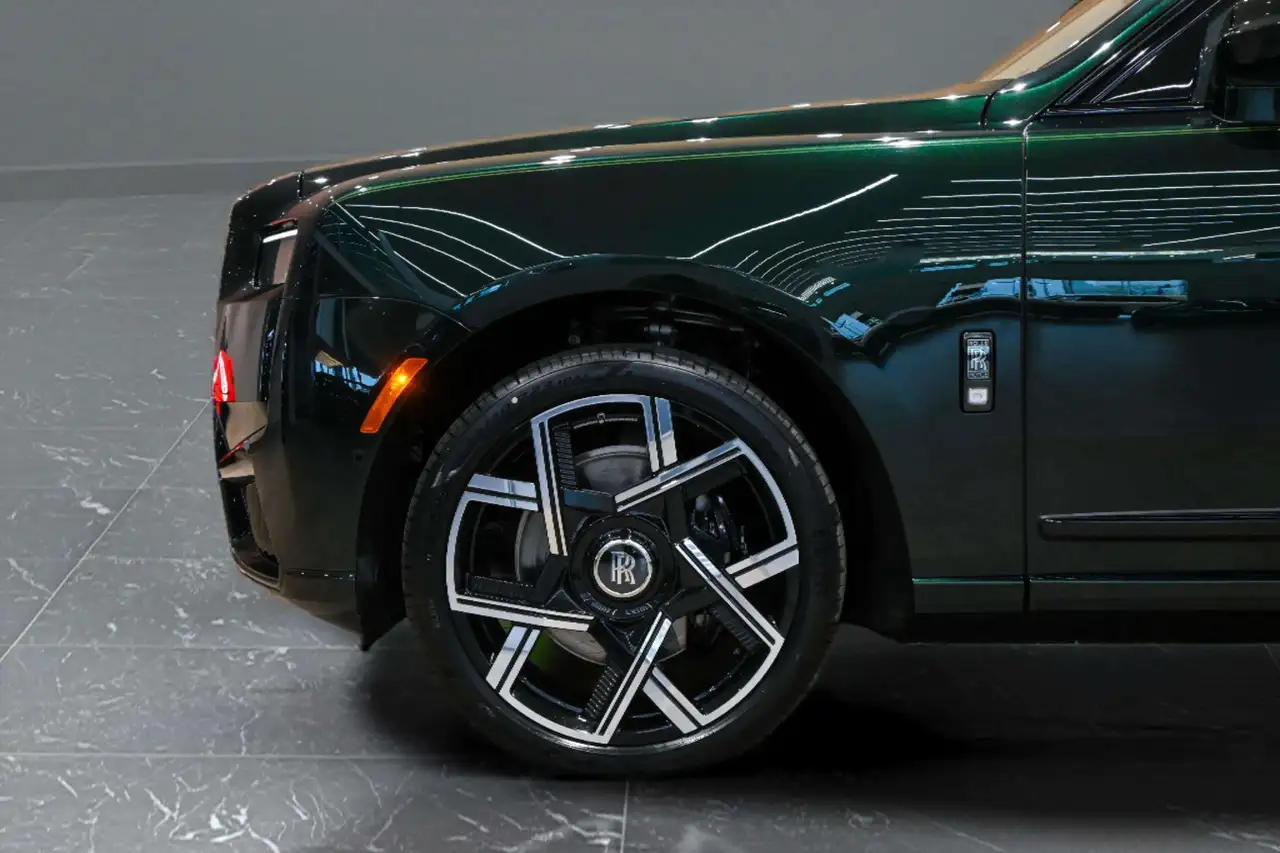 Rolls-Royce Cullinan fotografie Rolls-Royce Cullinan