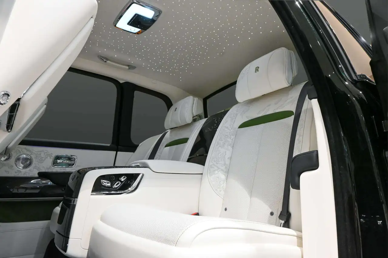 Rolls-Royce Cullinan fotografie Rolls-Royce Cullinan