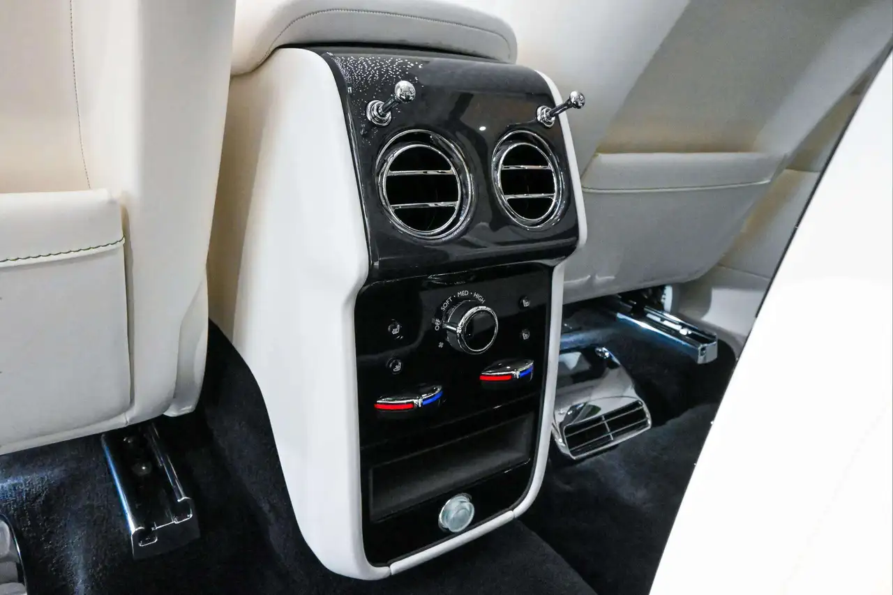 Rolls-Royce Cullinan fotografie Rolls-Royce Cullinan