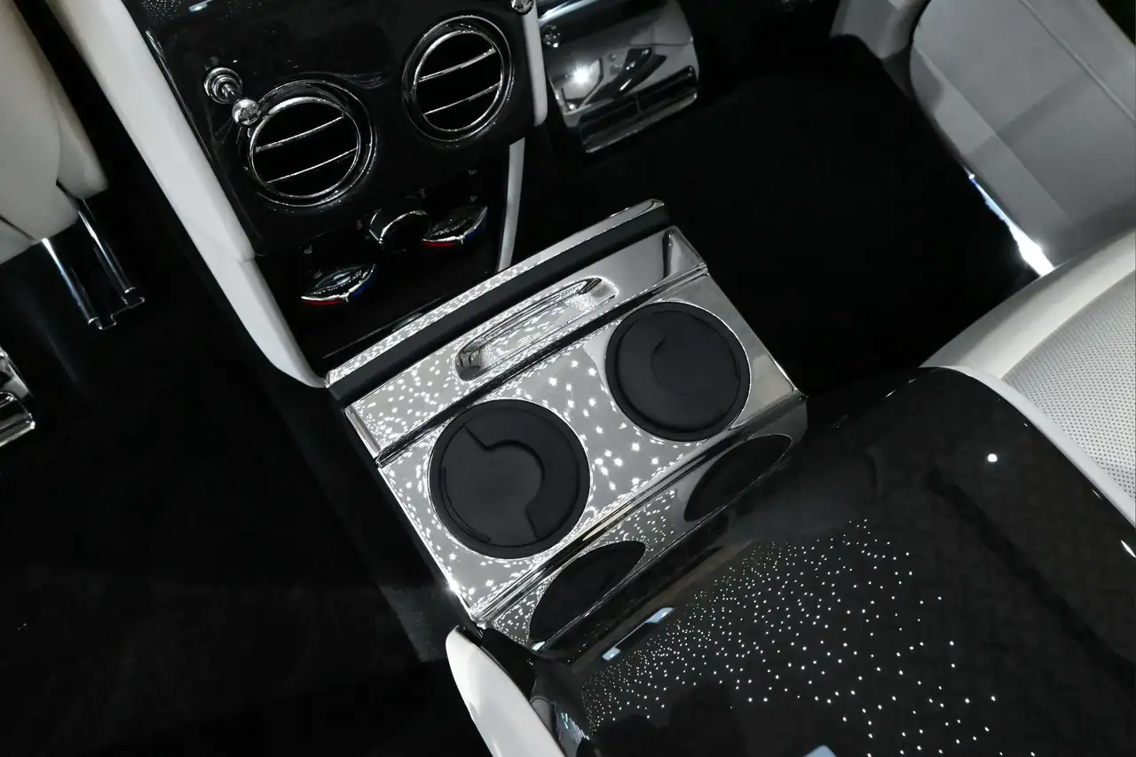 Rolls-Royce Cullinan fotografie Rolls-Royce Cullinan