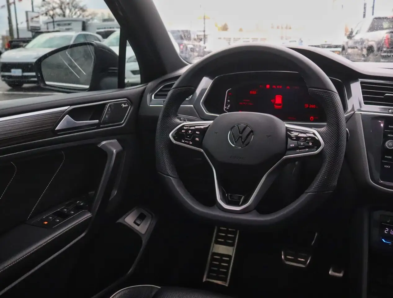 Volkswagen Tiguan снимка Volkswagen Tiguan