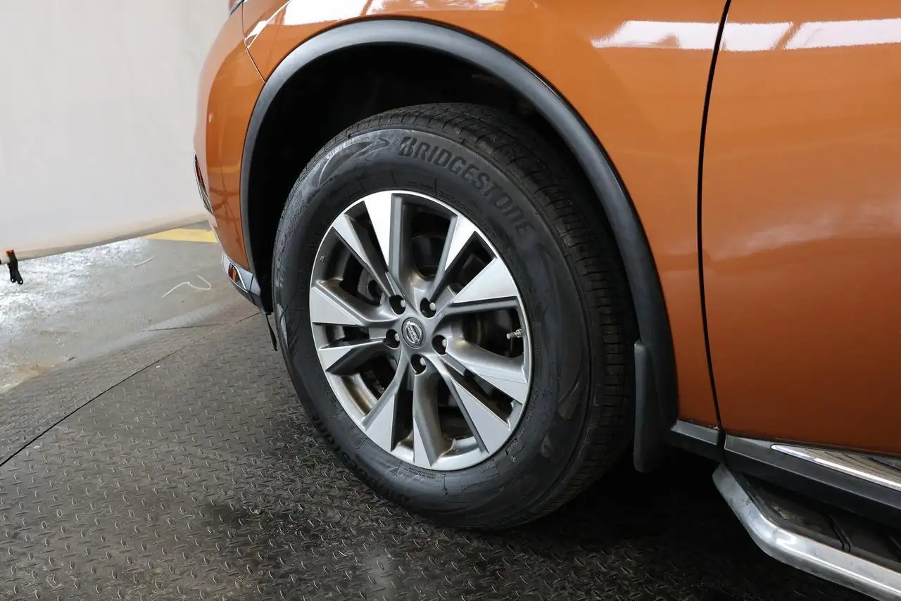 Nissan Murano снимка Nissan Murano
