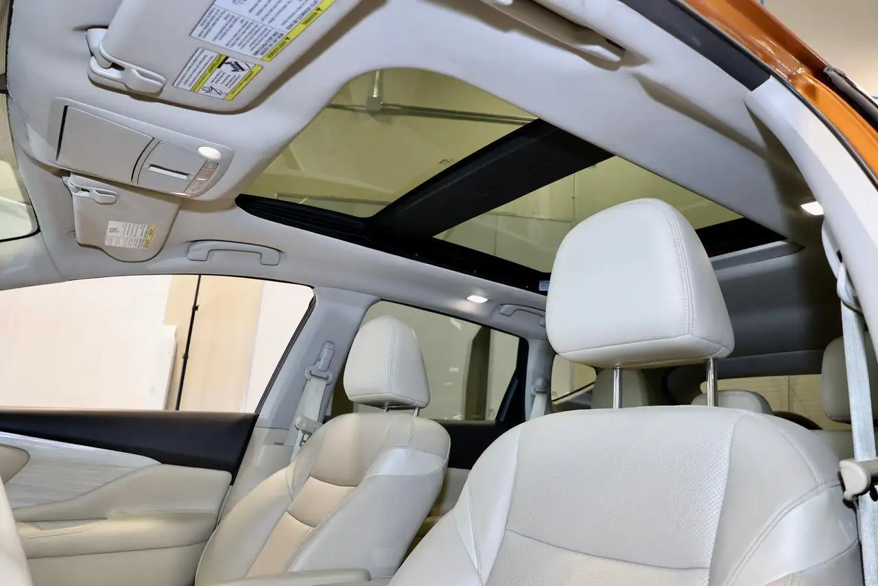 Nissan Murano снимка Nissan Murano