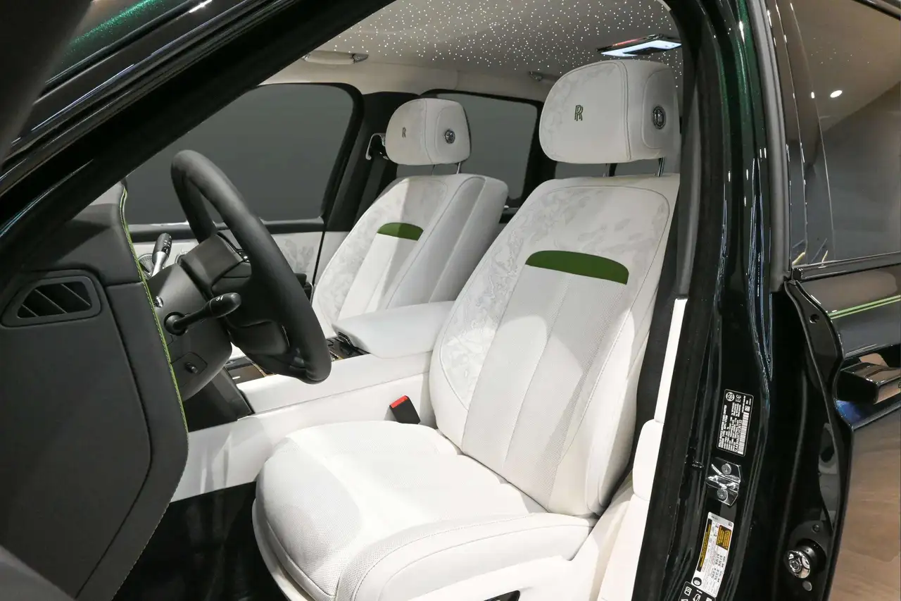 Rolls-Royce Cullinan fotografie Rolls-Royce Cullinan