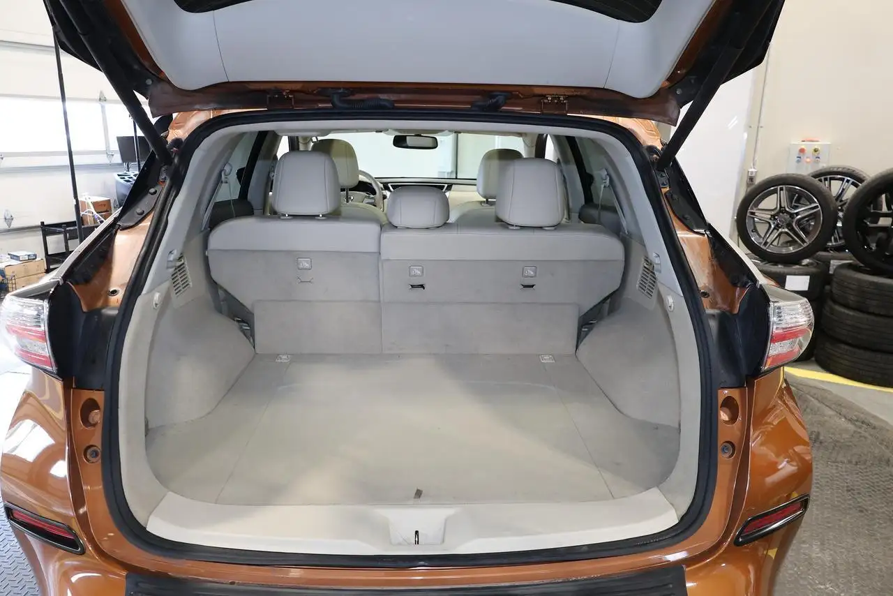 Nissan Murano снимка Nissan Murano