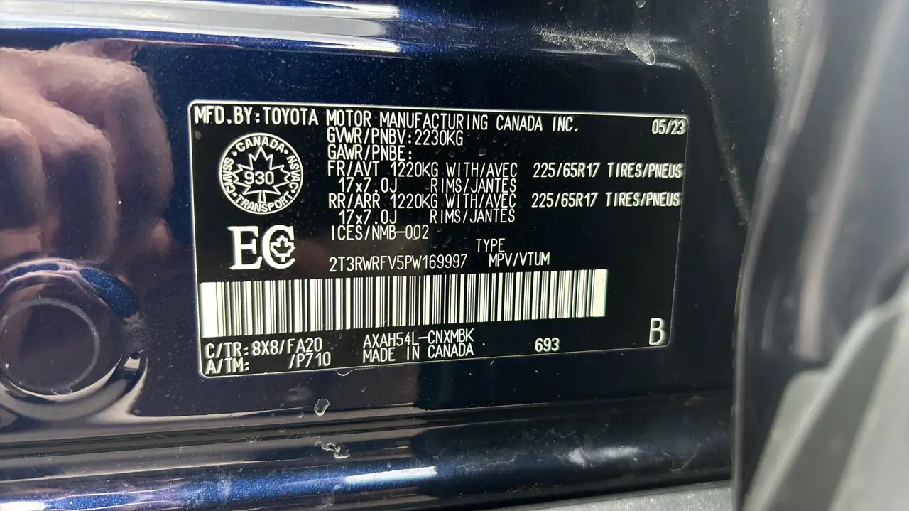 Toyota RAV 4 снимка Toyota RAV 4