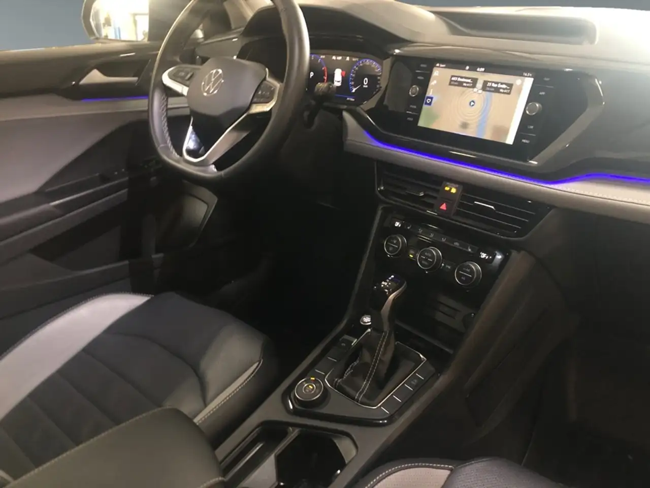 Volkswagen Taos снимка Volkswagen Taos