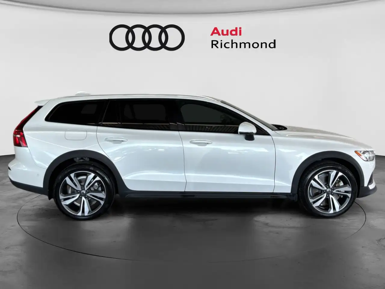 Volvo V60 Cross Country fotografie Volvo V60 Cross Country