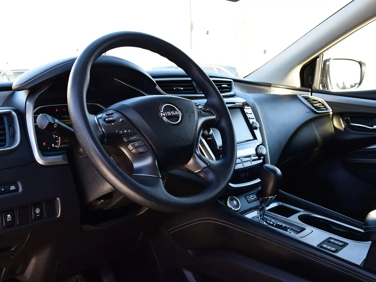 Nissan Murano снимка Nissan Murano