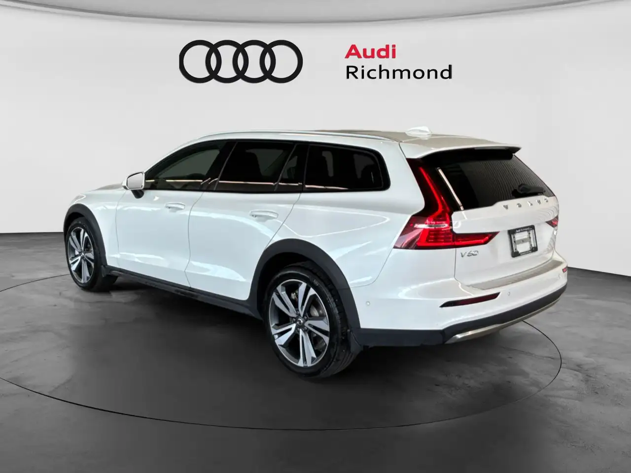 Volvo V60 Cross Country fotografie Volvo V60 Cross Country