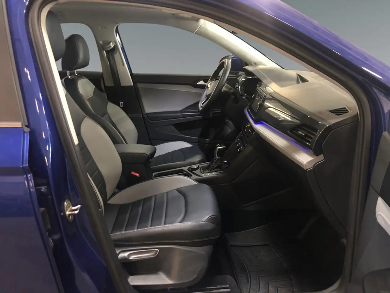 Volkswagen Taos снимка Volkswagen Taos