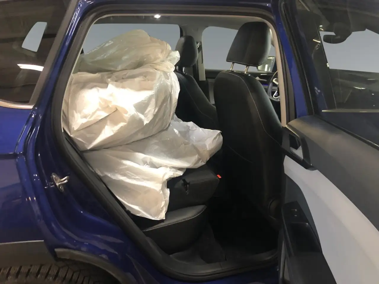 Volkswagen Taos снимка Volkswagen Taos