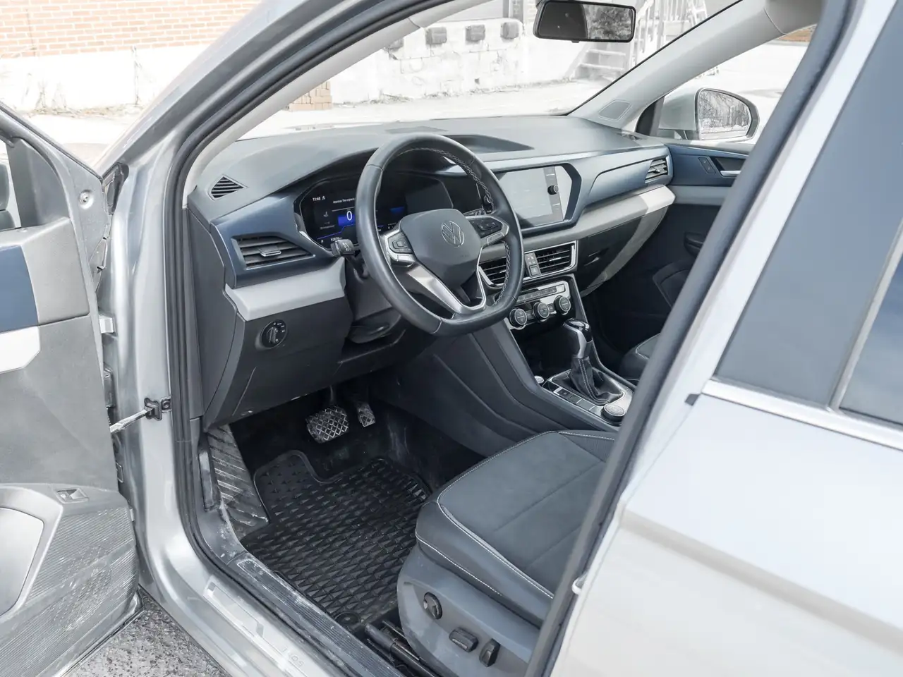 Volkswagen Taos снимка Volkswagen Taos