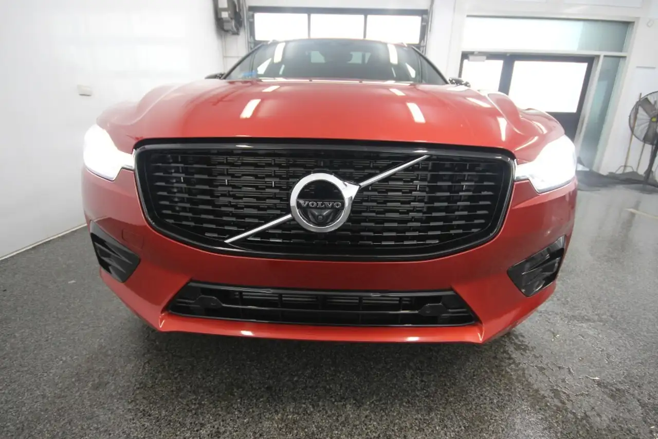 Volvo XC60 снимка Volvo XC60