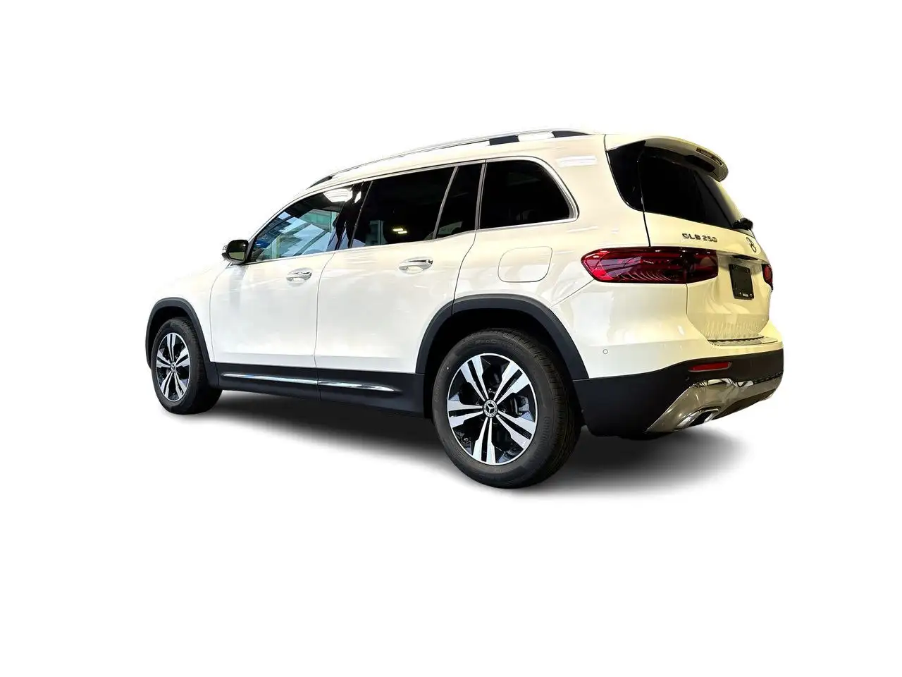 Mercedes-Benz GLB снимка Mercedes-Benz GLB
