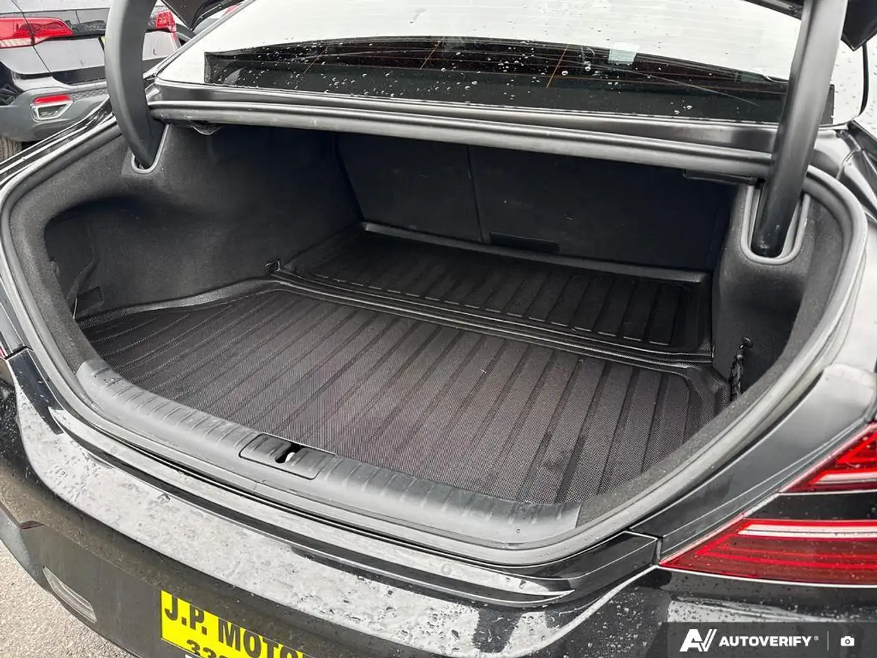 Genesis G70 снимка Genesis G70