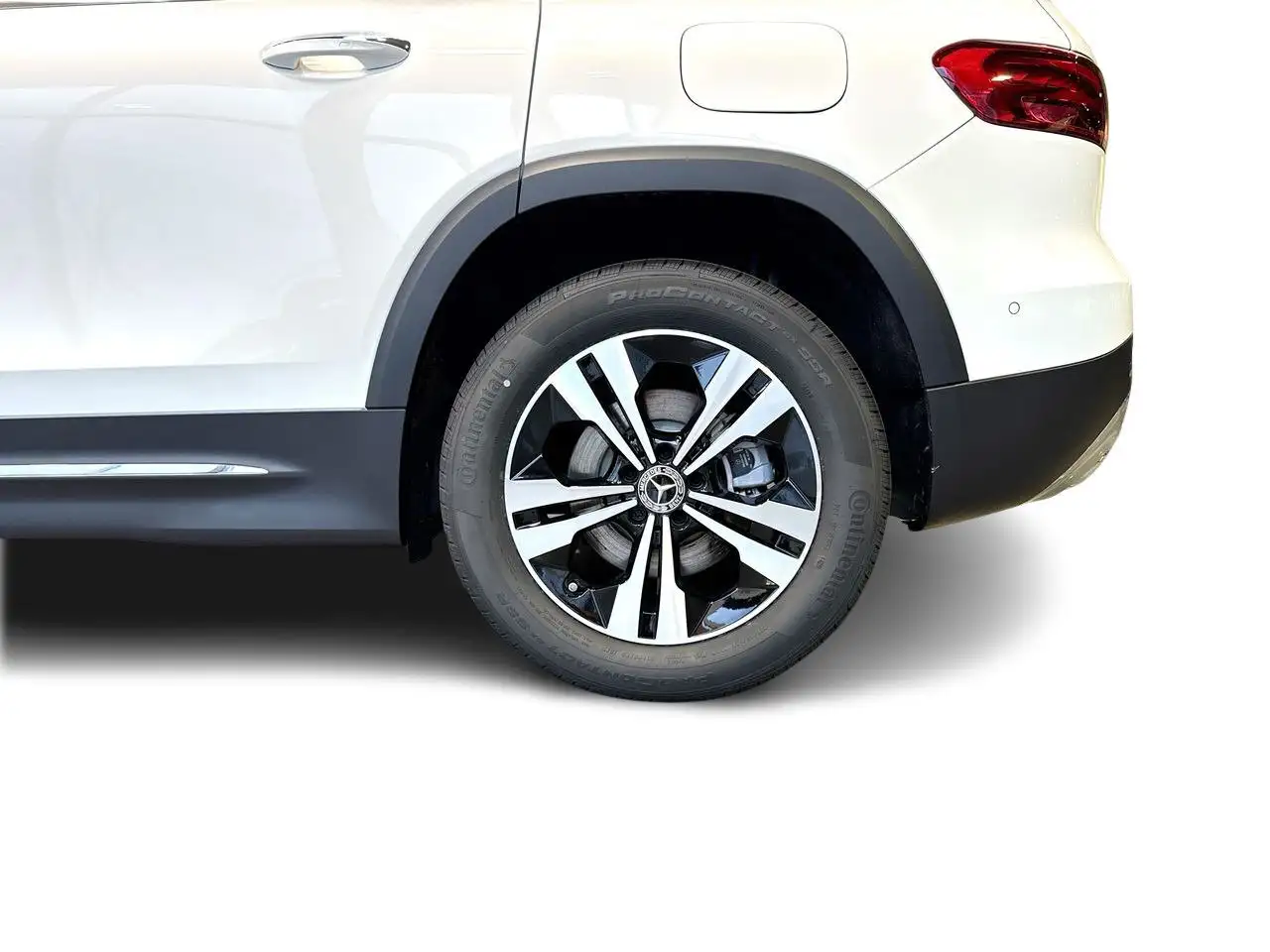Mercedes-Benz GLB снимка Mercedes-Benz GLB