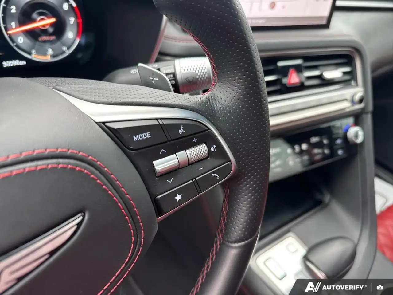 Genesis G70 снимка Genesis G70