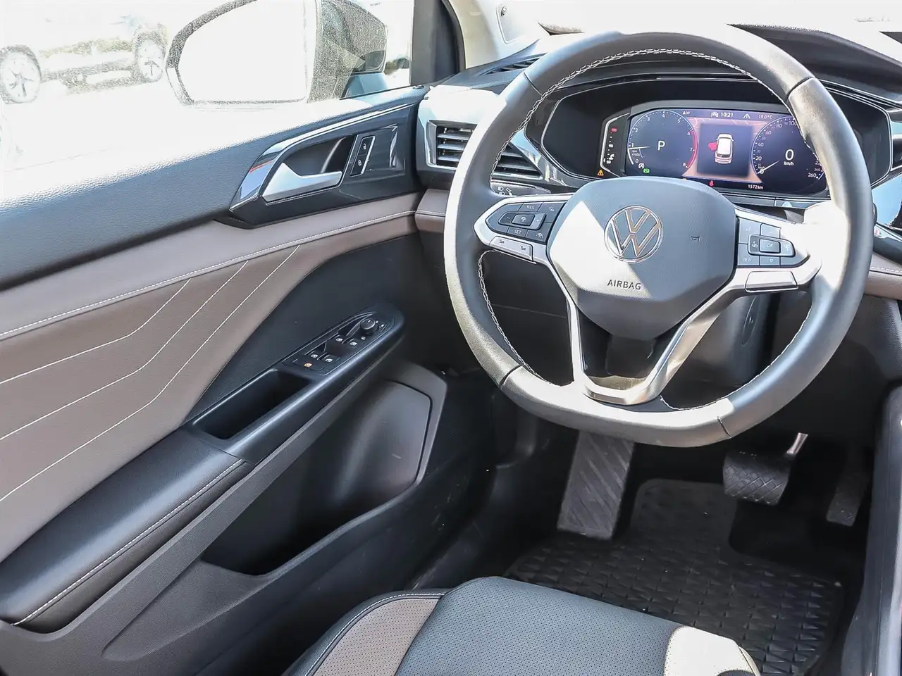 Volkswagen Taos снимка Volkswagen Taos