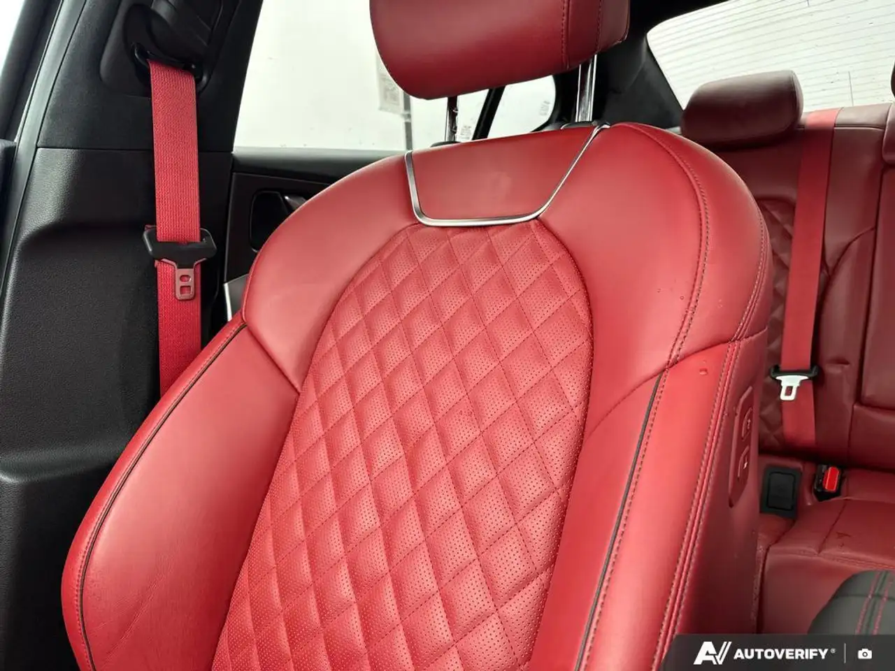 Genesis G70 снимка Genesis G70