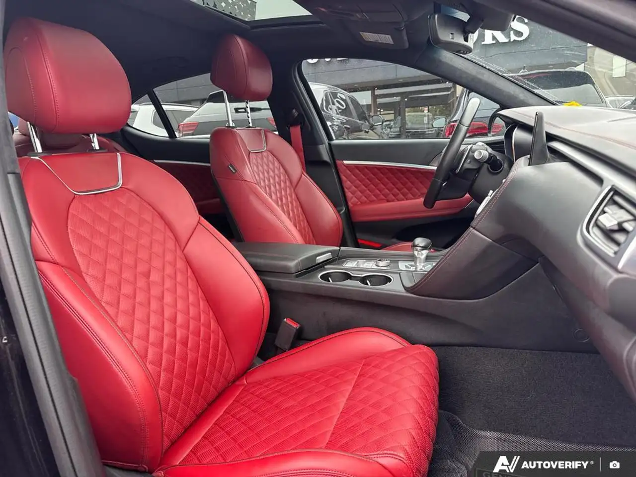 Genesis G70 снимка Genesis G70