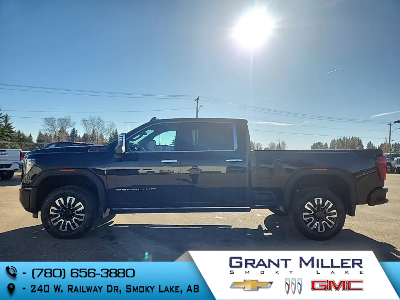 GMC Sierra 3500HD снимка GMC Sierra 3500HD